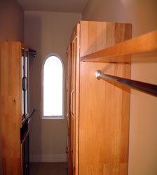 Walk In and Reach In Closet Combination